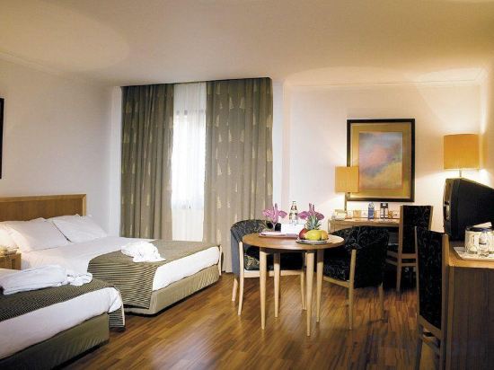 Фото Radisson Blu Hotel, Lisbon