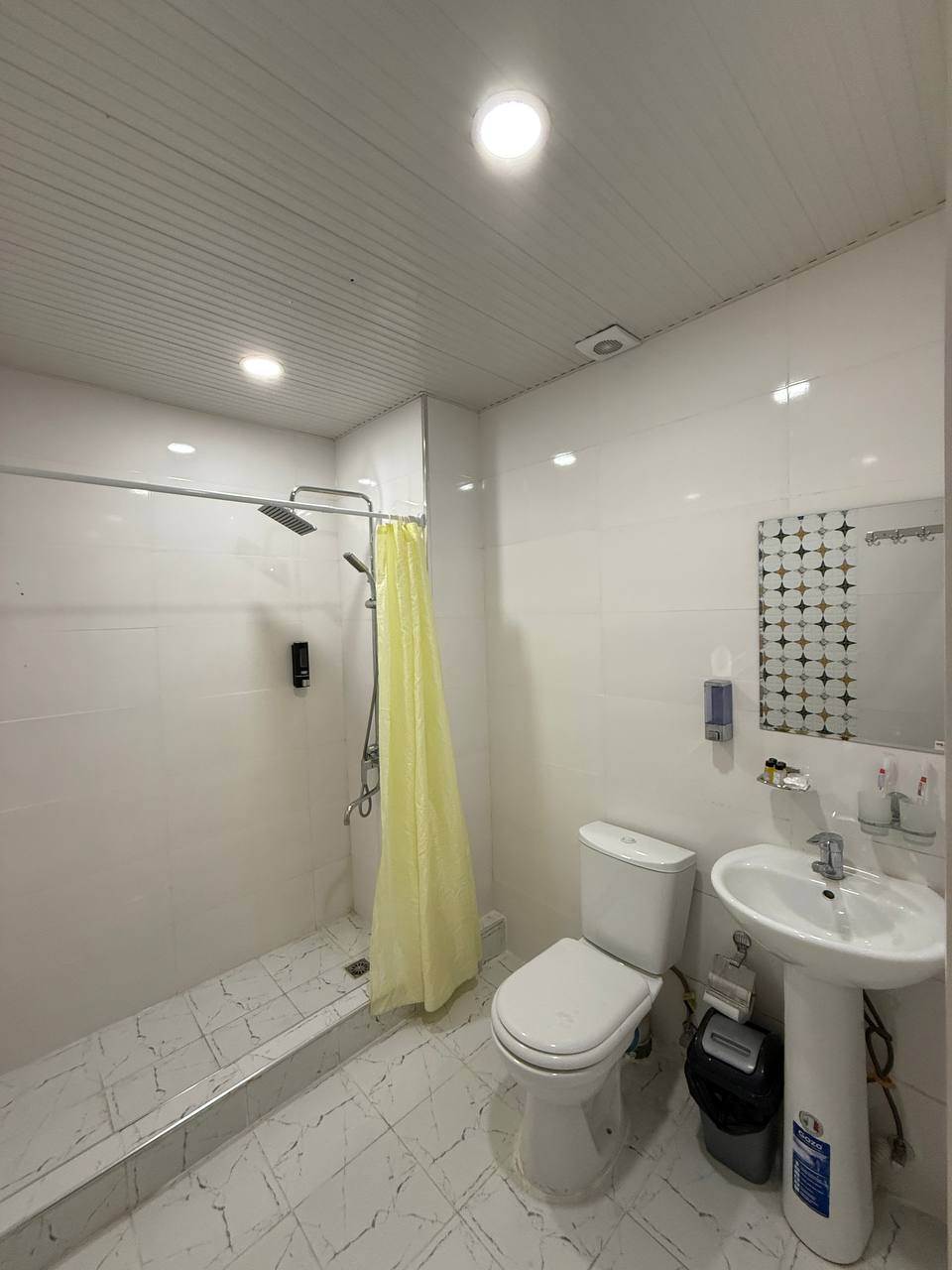 Фото 32091843849