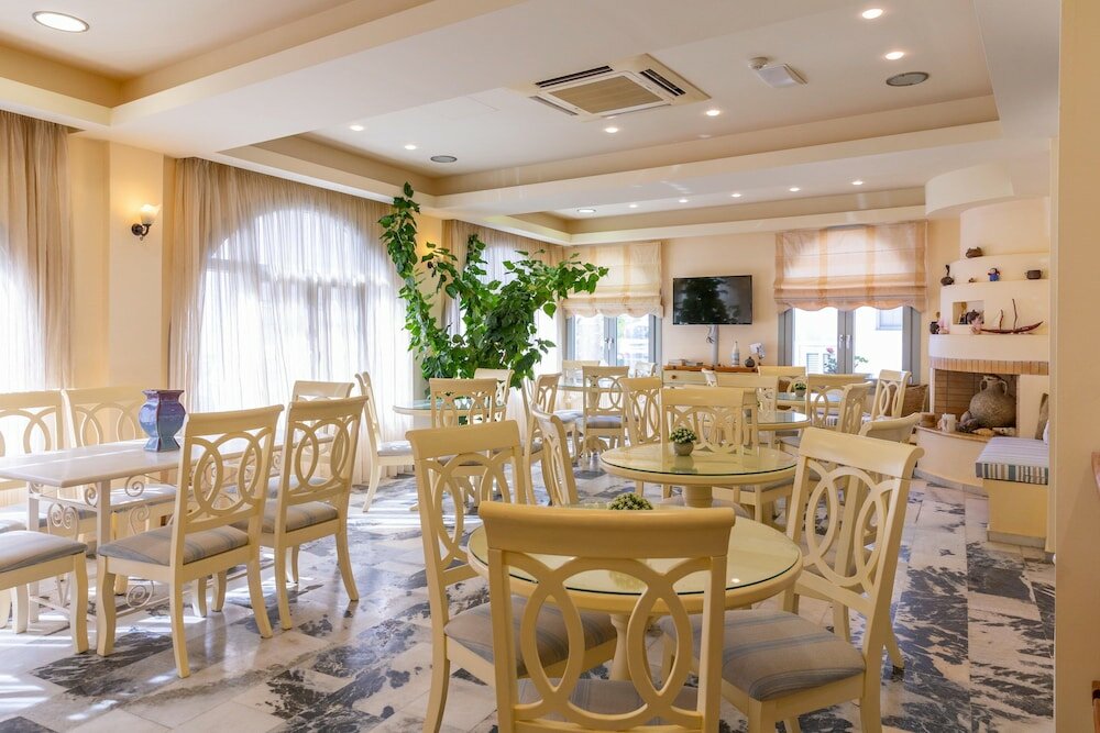 Фото Hotel Kymata