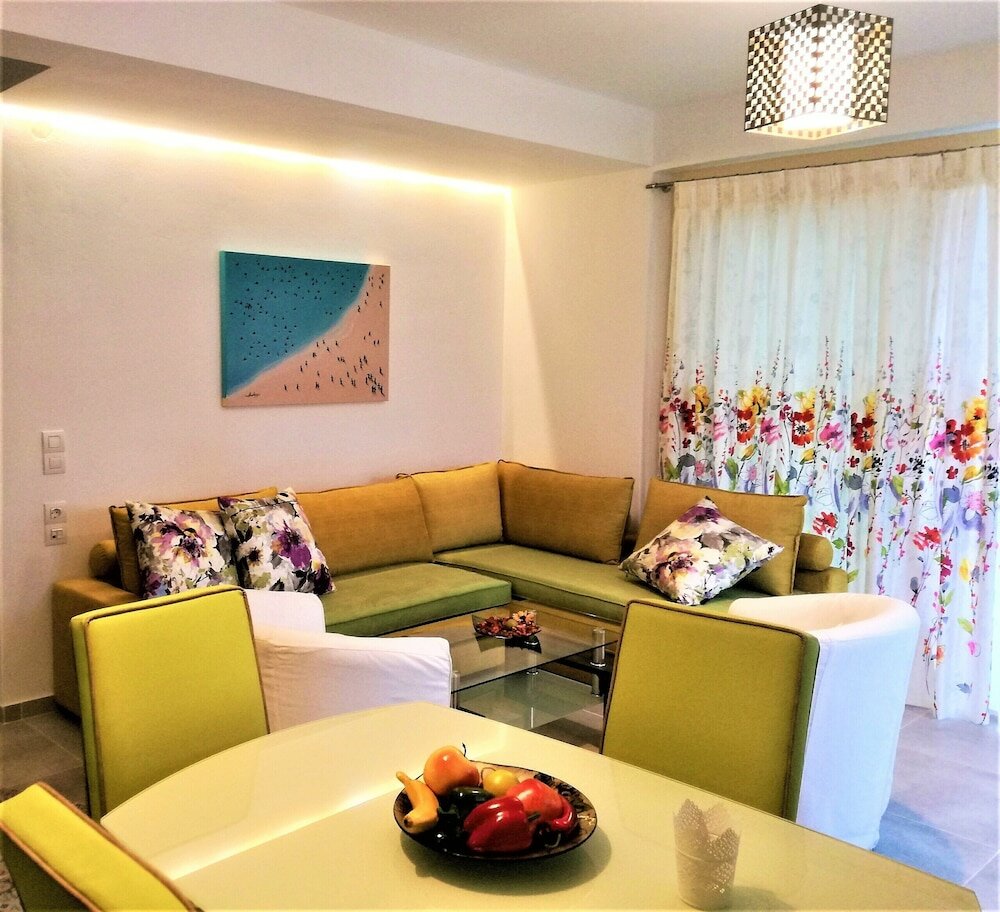 Фото All Saints Villas