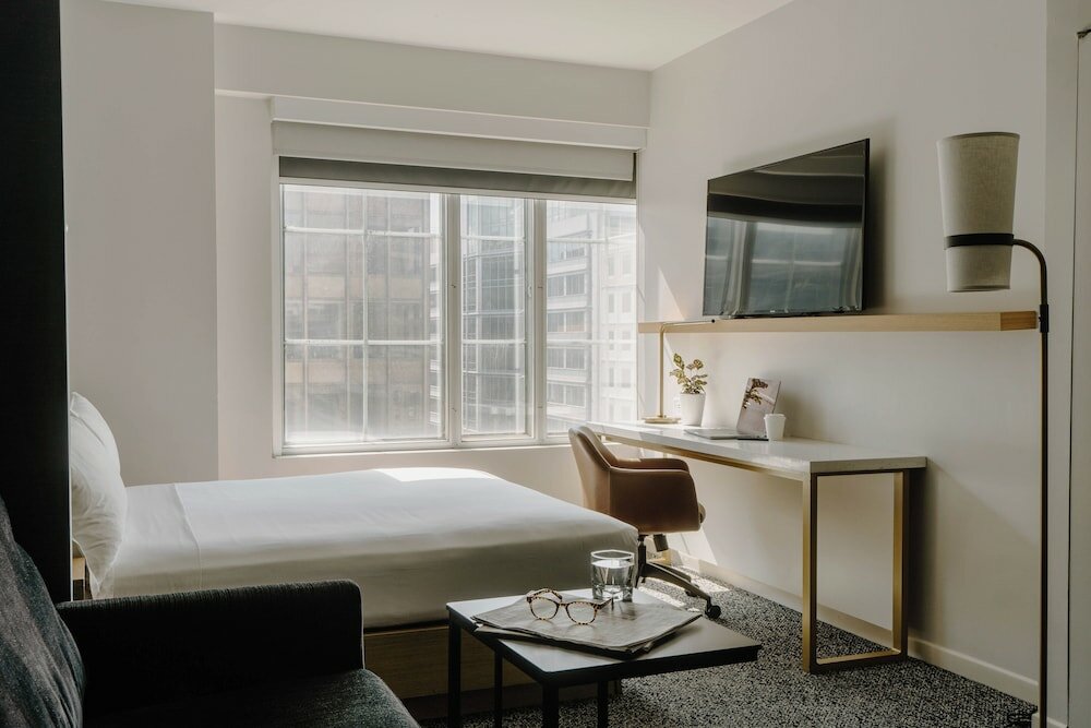 Фото Club Quarters Hotel in Washington Dc