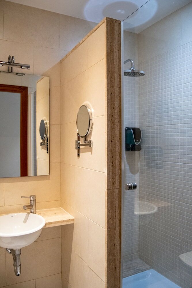 Фото Hostal Apolo