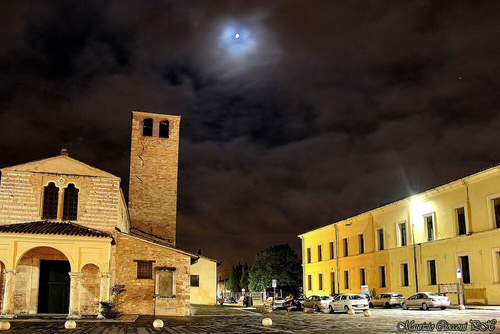 Фото Ostello Palazzo Pierantoni