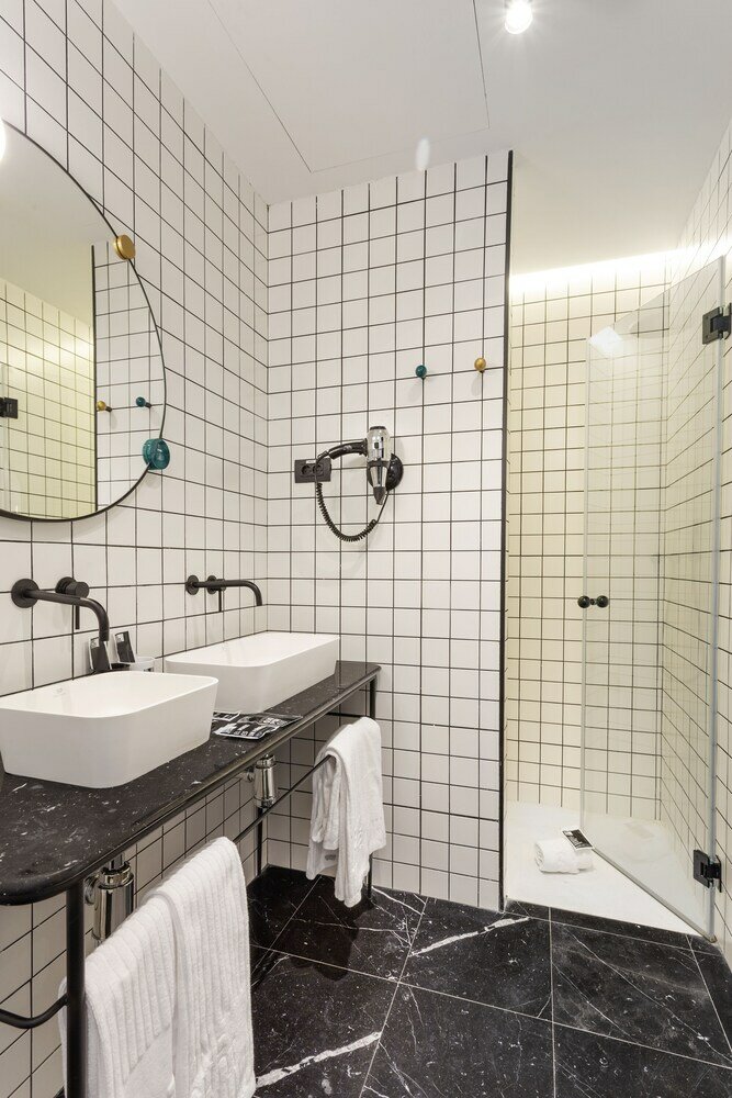 Фото One Shot Fortuny 07