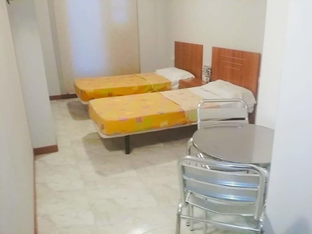 Фото Hostal Europa