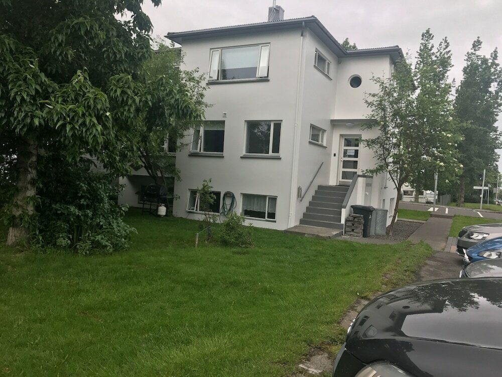 Фото Súlur Guesthouse 1