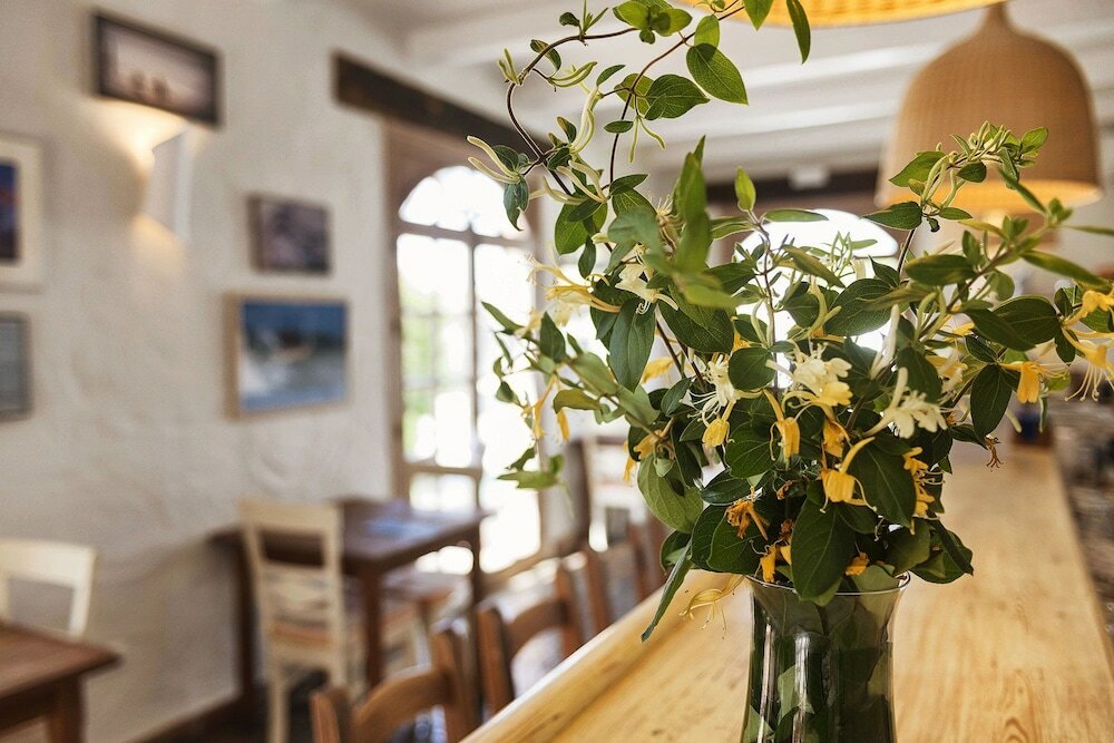 Фото Hotel Madreselva