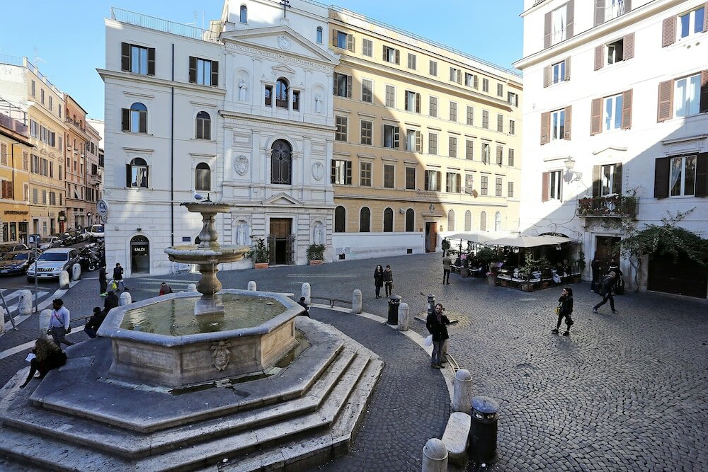 Фото Piazzetta de' Monti Suites