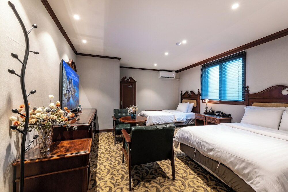 Фото New Chonji Hotel