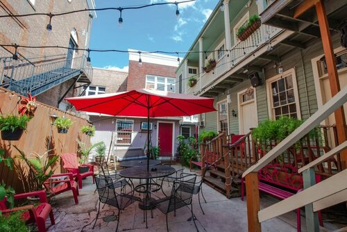 Внешний вид отеля Auberge Nouvelle Orleans Hostel в Новом Орлеане, фото 3