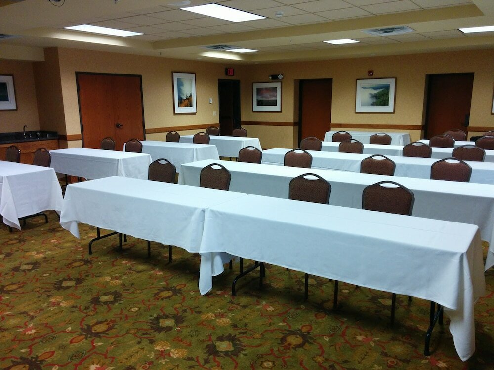 Фото Canal Park Lodge