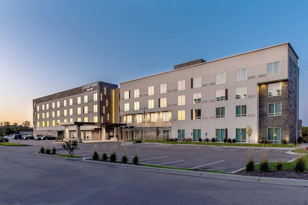 Фото Courtyard by Marriott St Paul Woodbury
