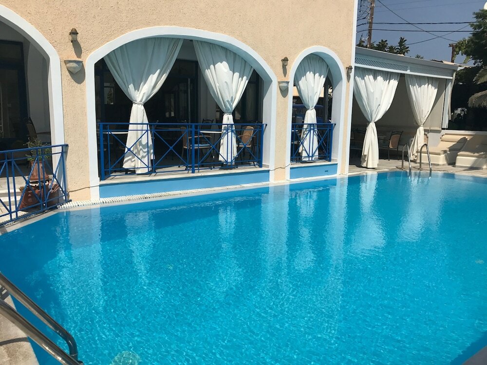 Фото Dioskouri Art Villas