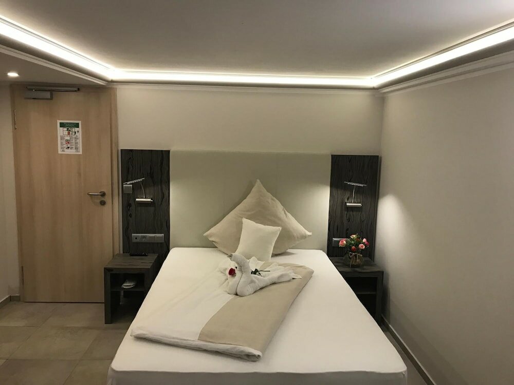 Фото Hotel Sophia