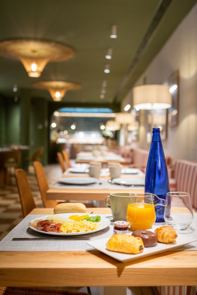 Фото U-Sense Granada Centro