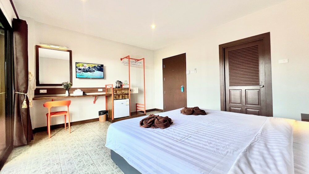 Фото My Friends's House 2