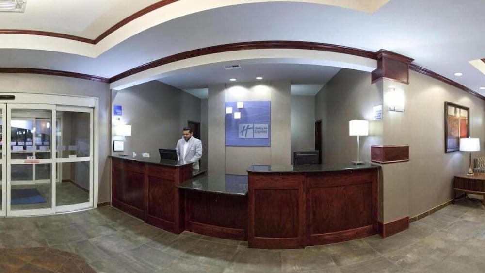 Фото Holiday Inn Express Hotel and Suites Fort Stockton, an Ihg Hotel