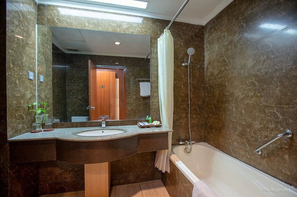 Фото Wiltop Hotel