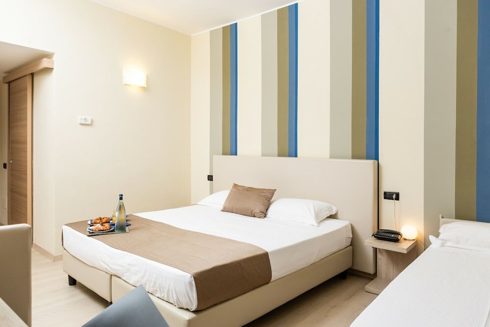 Фото Helios Hotel Monza