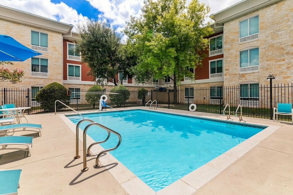 Hotel Holiday Inn Express & Suites Austin Sw - Sunset Valley, State of Texas, photo