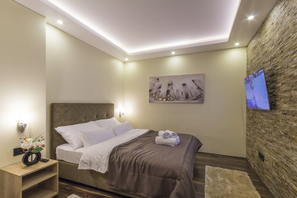 Фото Madison Rooms