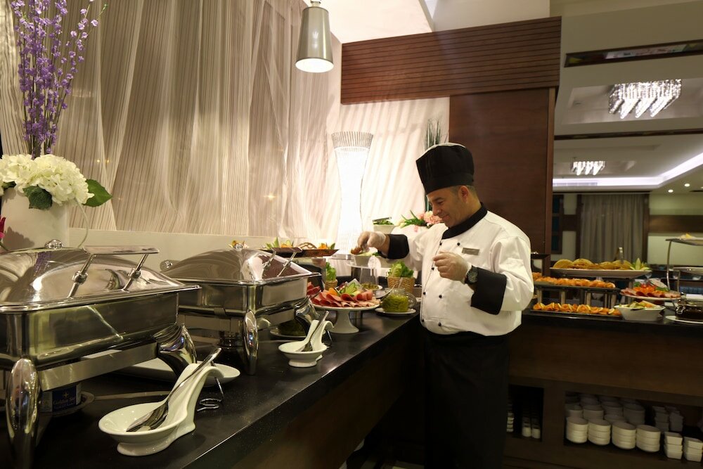 Фото Swiss International Royal Hotel Riyadh