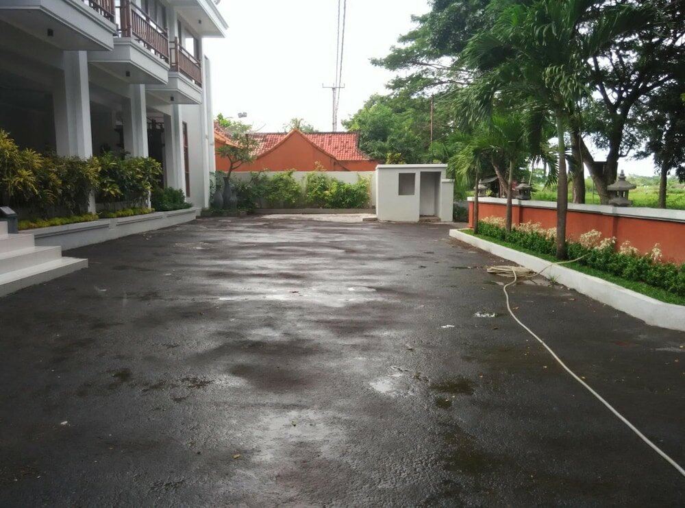 Фото Hotel Wahyu Dana