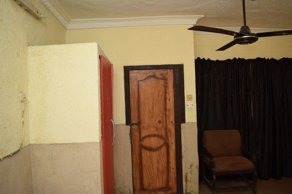 Фото Wazobia Plaza Hotel Annex