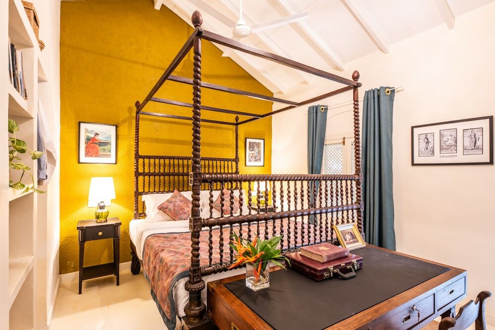 Фото The Sun House