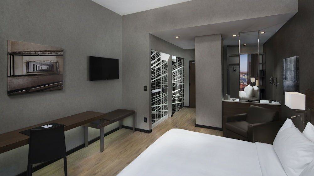 Фото Hôtel AC Montréal Centre ville