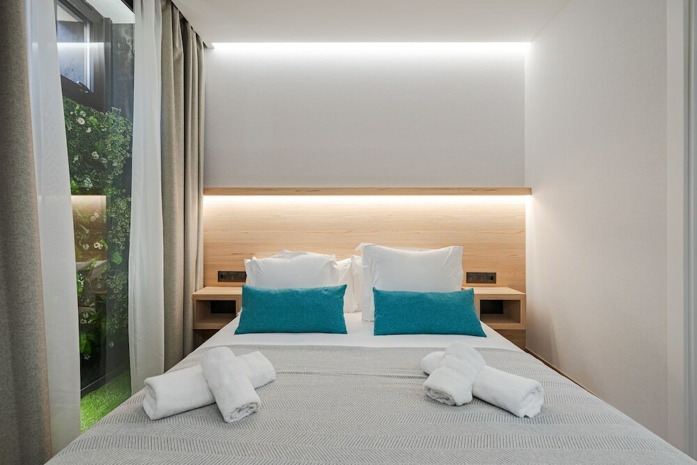 Фото Feelathome Ventas Suites