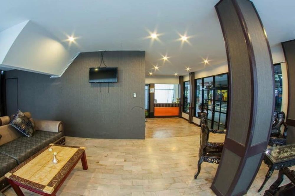 Фото The Train Hotel Hatyai