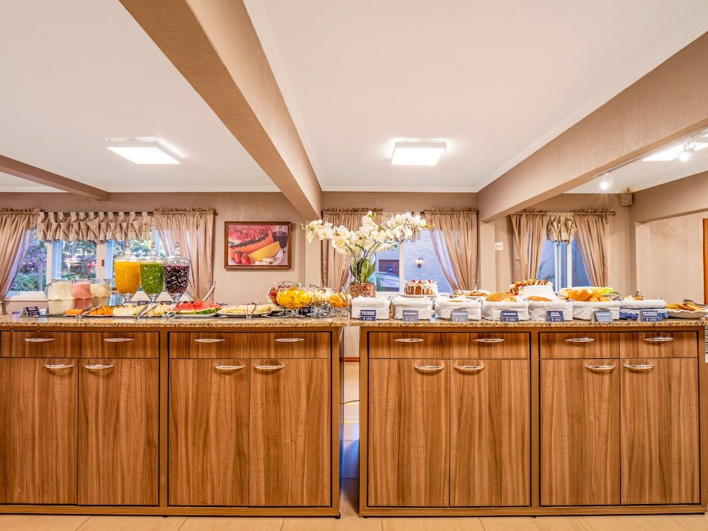 Фото Hotel Fioreze Quero Quero