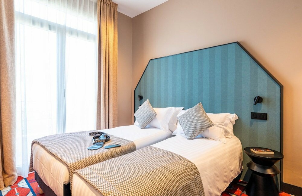 Фото CASA MOHO Juan Les Pins