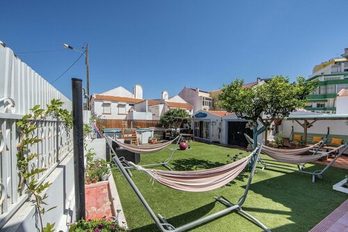 Хостел Vila Maria by Host Point в Округе Сетубал
