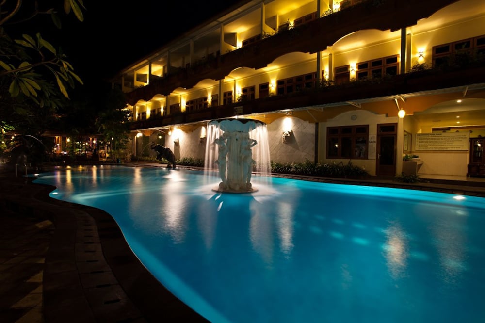 Фото Febri's Hotel & SPA