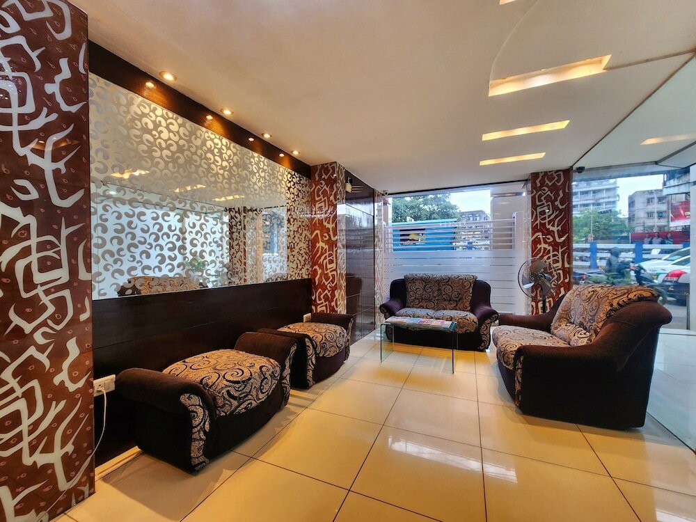 Фото Lee International