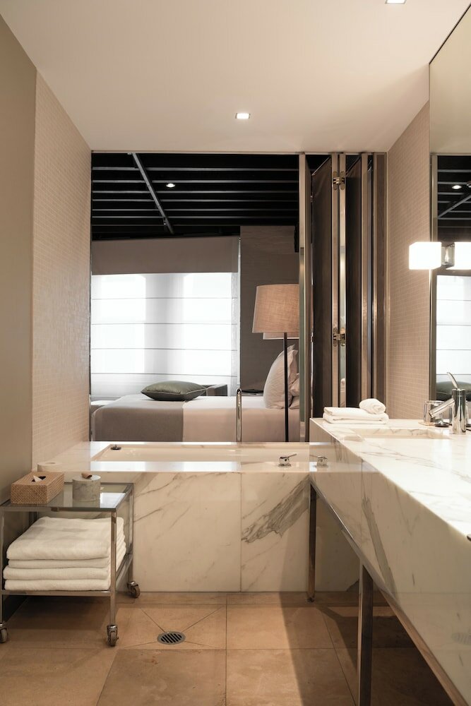 Фото Establishment Hotel