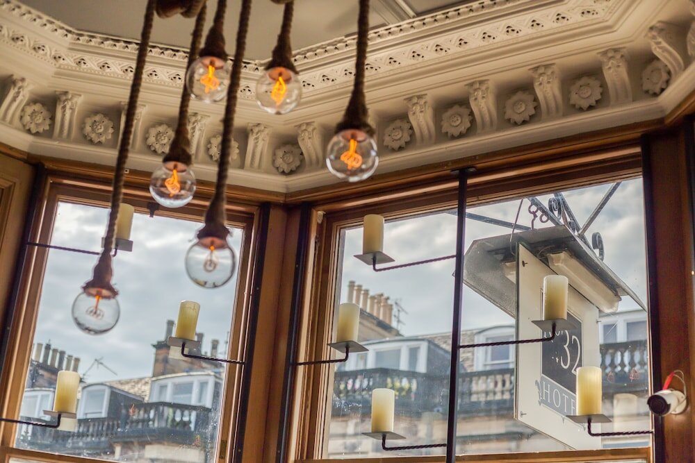 Фото No. 32 Hotel