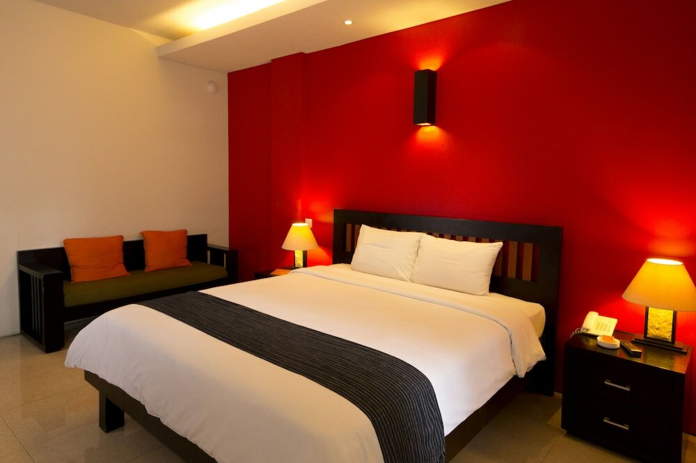 Фото Eclipse Hotel