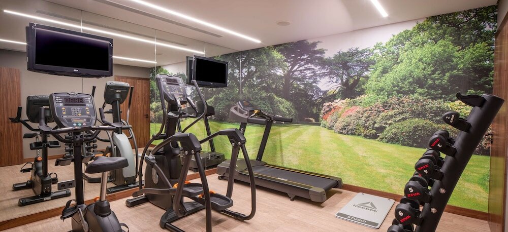 Фото Nh Hotel Porto Jardim