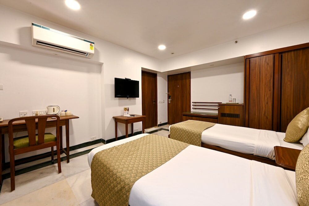 Фото Hotel Parle International