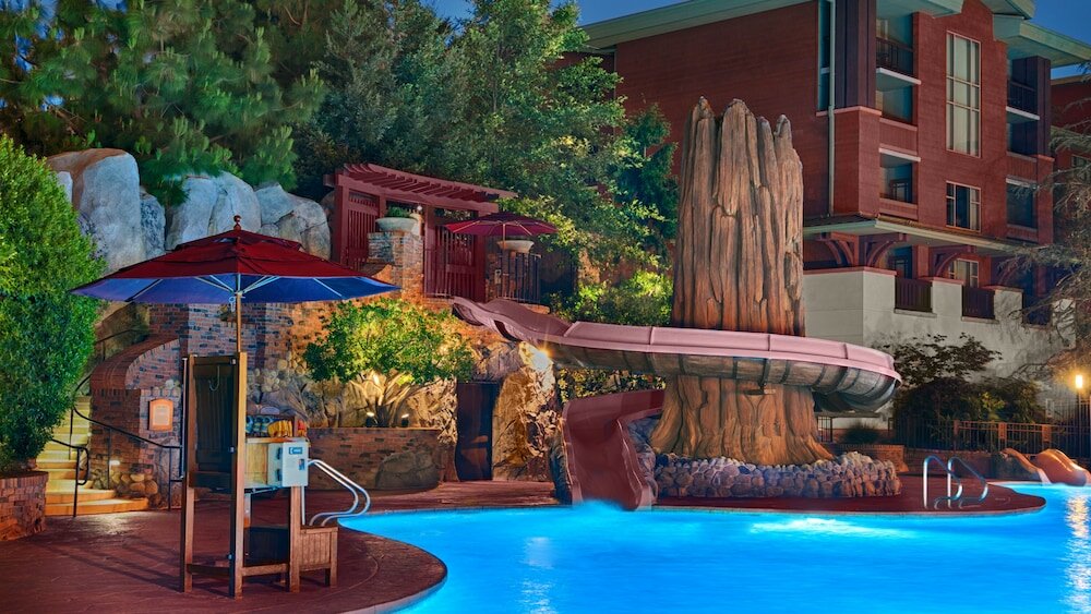 Фото Disney's Grand Californian Hotel and SPA