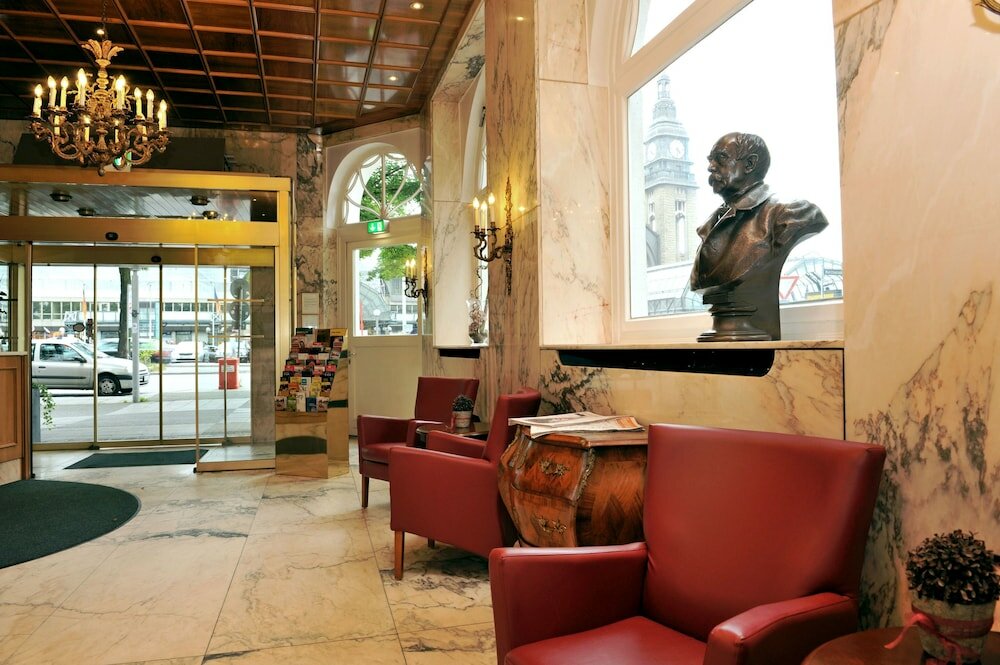 Фото Hotel Fürst Bismarck