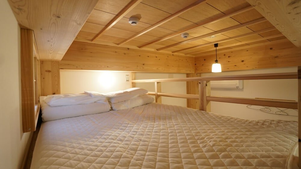 Фото Poly Hostel 2 Namba