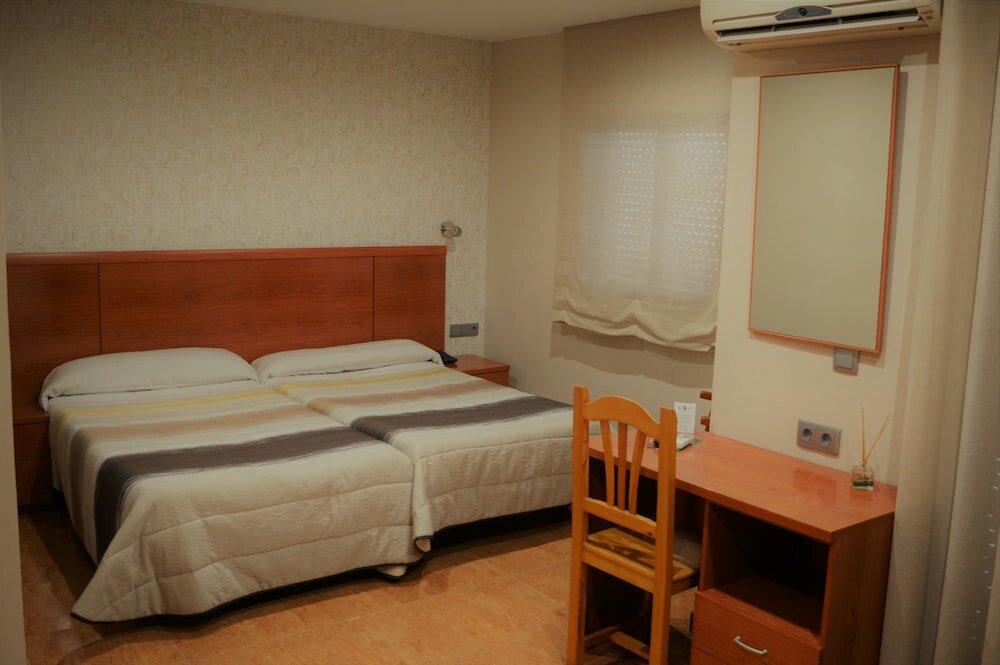 Фото Hotel Ciudad de Plasencia