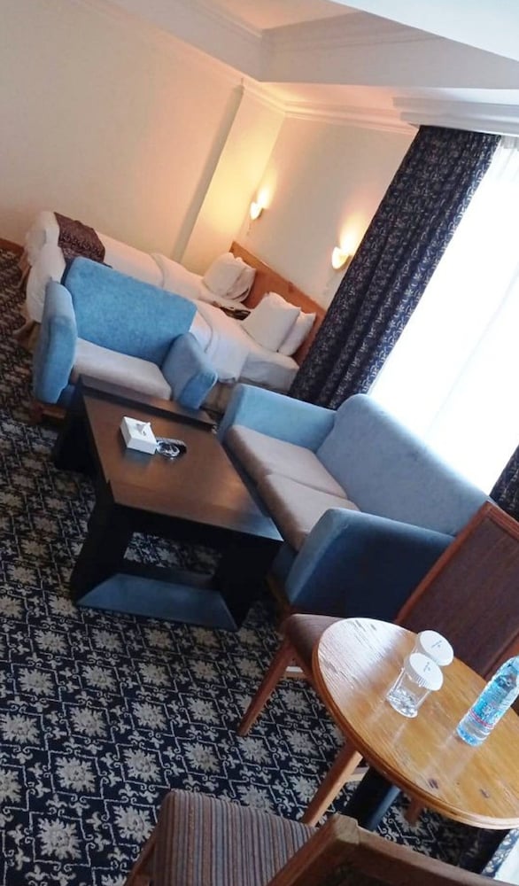 Фото Phoenicia Tower Hotel