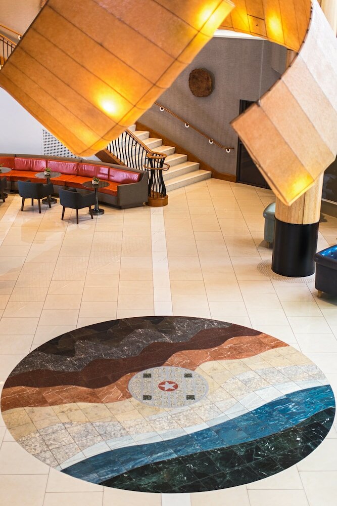 Фото Renaissance Raleigh North Hills Hotel