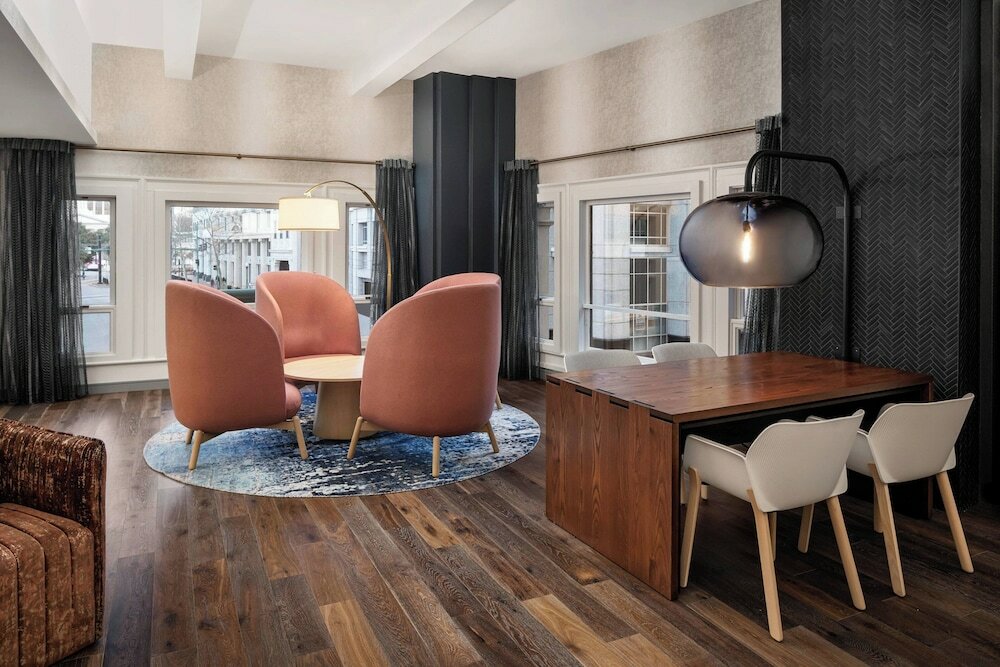 Фото Glass Light Hotel & Gallery, Autograph Collection