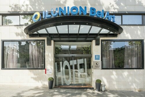 Гостиница Hotel Ilunion Bel Art в Каталонии